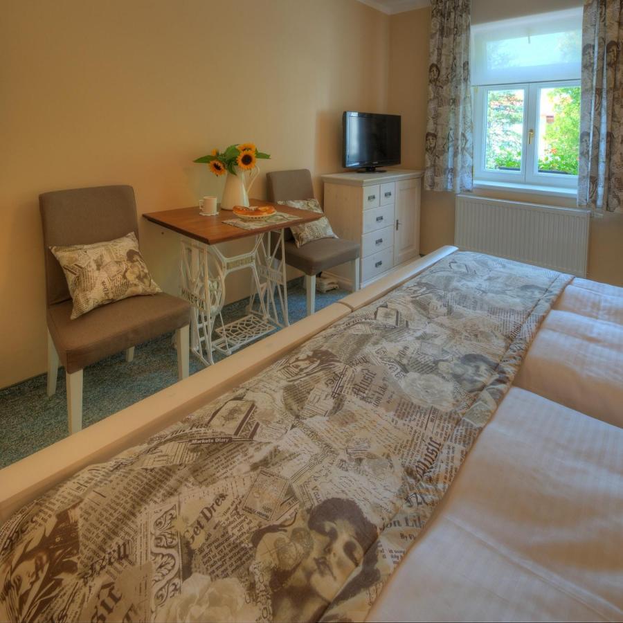 נובה מסטו נה מורבה Hotel Pansky Dum מראה חיצוני תמונה